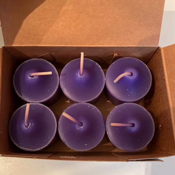 Lot of Partylite Votives and Tea Lights 38 Pieces! - Picture 5 of 6